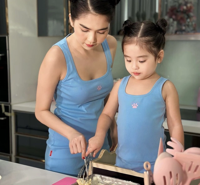 Ngọc Trinh giữa lúc bị nghi có bạn trai mới, lộ thêm tin có con gái 5 năm trước? - Hình 7