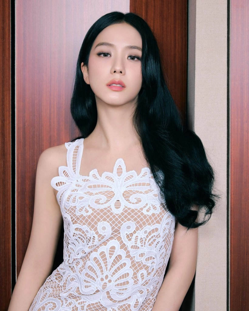 Jisoo tậu nhà mới ở khu chung cư đắt nhất Hàn Quốc, làm hàng xóm của BTS - Hình 3