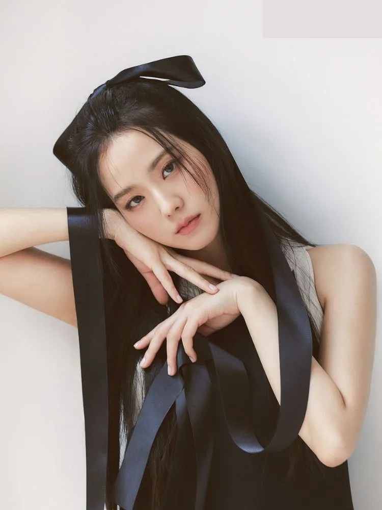 Jisoo tậu nhà mới ở khu chung cư đắt nhất Hàn Quốc, làm hàng xóm của BTS - Hình 6