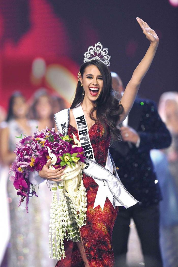 Catriona Gray đã có điềm báo đăng quang MU 11 năm trước, người tiên tri là ai? - Hình 1