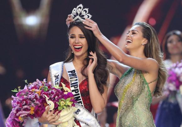 Catriona Gray đã có điềm báo đăng quang MU 11 năm trước, người tiên tri là ai? - Hình 2