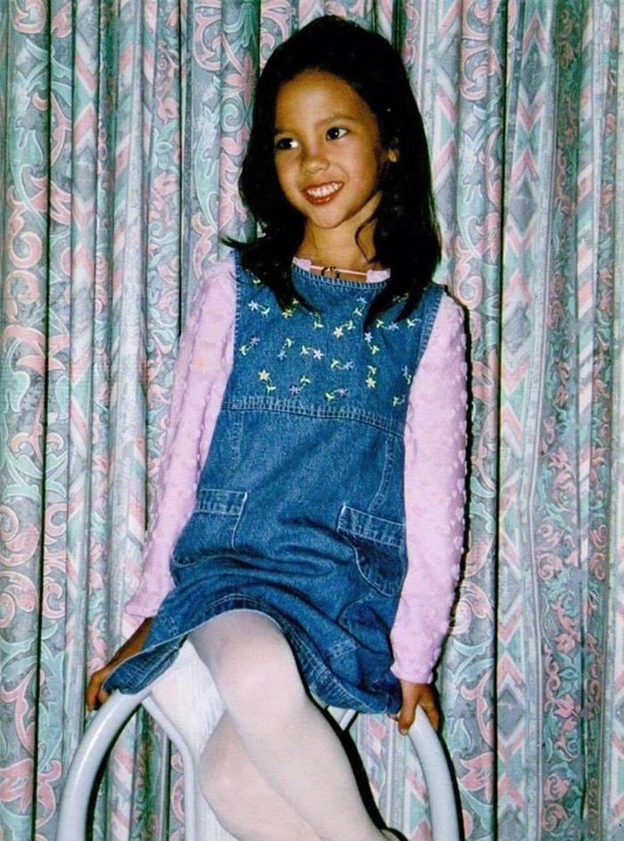 Catriona Gray đã có điềm báo đăng quang MU 11 năm trước, người tiên tri là ai? - Hình 9