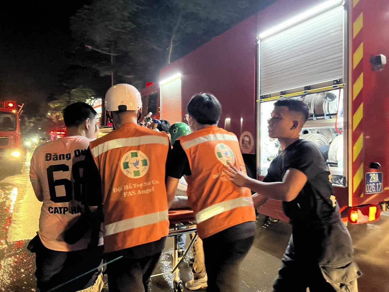 Cháy nhà trọ tại Hà Nội khiến 14 người thương vong: Hàng xóm kể lại phút sinh tử - Hình 3