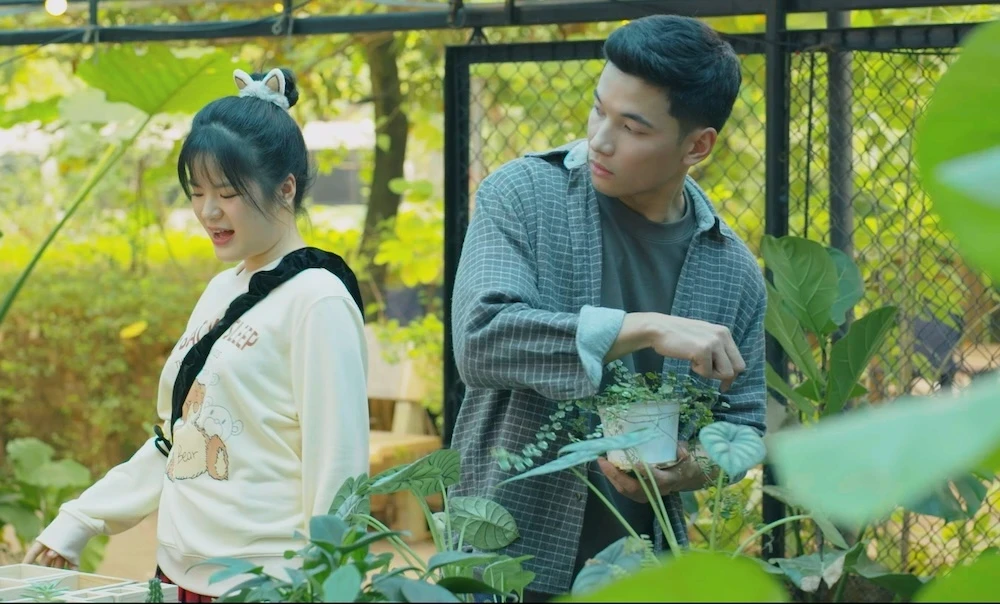 Phim Việt giờ vàng leo top 1 rating vẫn bị chê nhạt, hot nhờ Lê Bống, Huỳnh Anh - Hình 3