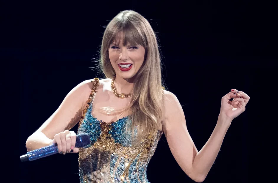 Taylor Swift vượt mặt Billie Eilish, đáp trả bất ngờ khi bị đàn em nói xấu - Hình 2