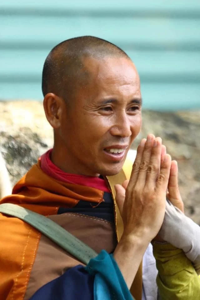 Công ty ngừng đi chùa cúng dường, chuyển sang hiến máu sau sự vụ Thích Minh Tuệ - Hình 3