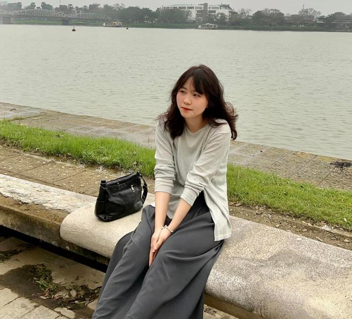 Chị gái Quang Linh lại bị soi bằng chứng tỏ thái độ xa cách với Thuỳ Tiên? - Hình 6