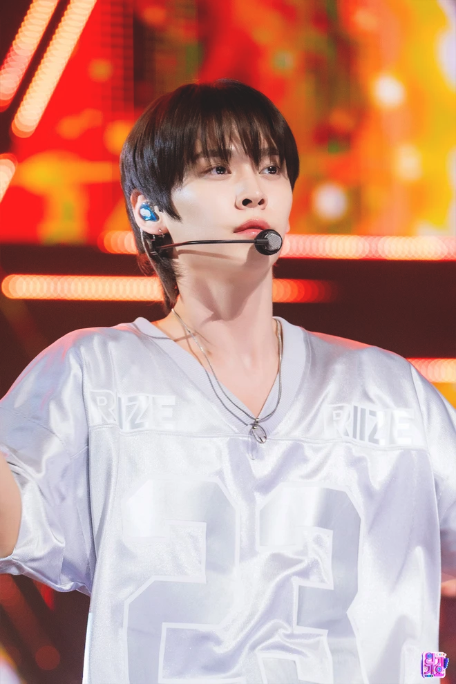 Eunseok (RIIZE): Được SM chiêu mộ ngay trên phố vì đẹp trai, từ chối tận 4 lần - Hình 8