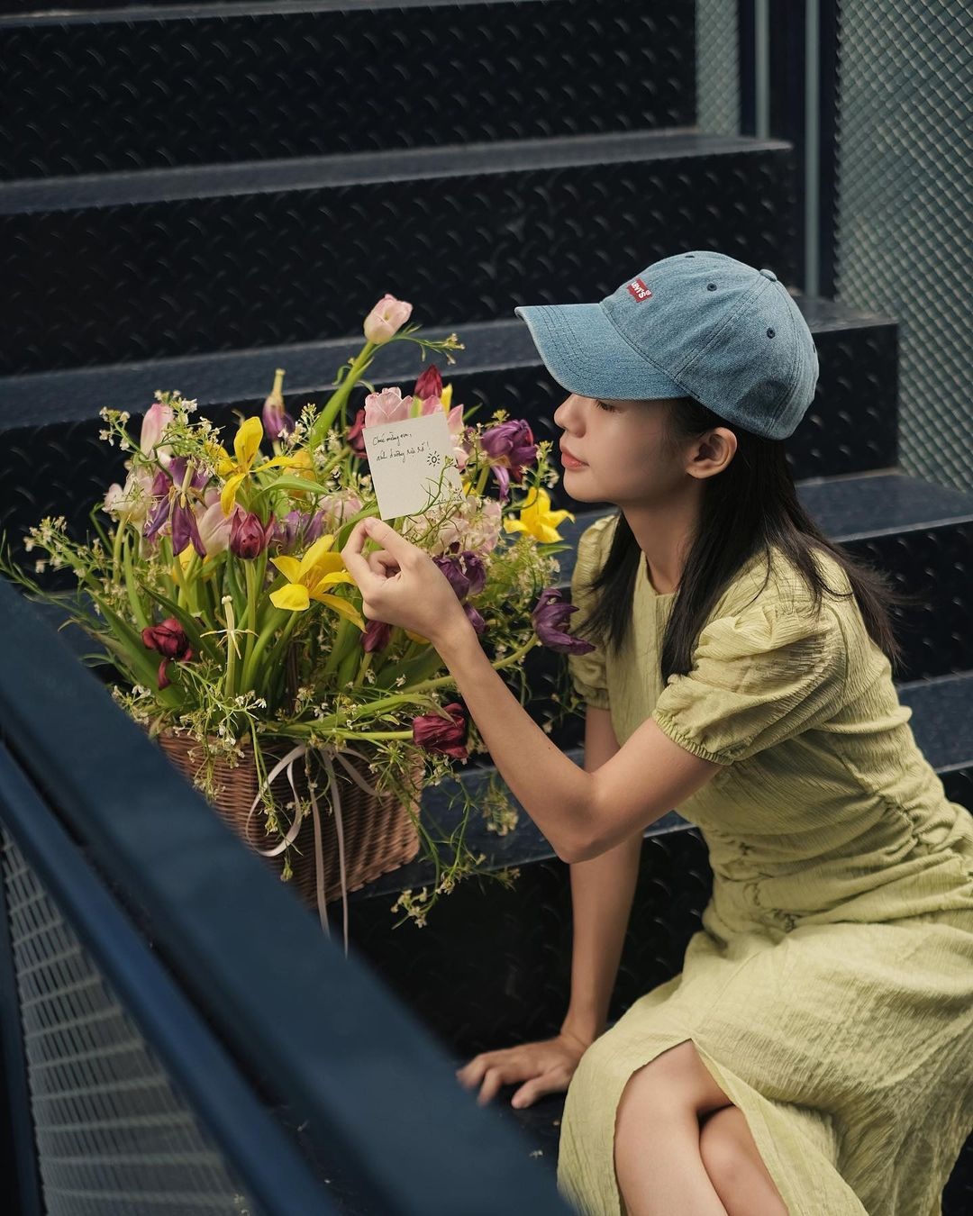 Hoàng Hà Chúng ta của 8 năm sau: Vẫn ở nhà thuê dù cát-xê tăng gấp 10 lần - Hình 3