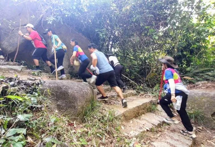 Khám phá, chinh phục núi Đá Bia - Hình 3