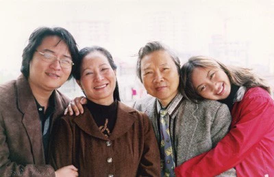NSƯT Vũ Dậu: Mẹ Khánh Linh, đình đám 1 thời, giờ ẩn mình, chỉ quan tâm Phật pháp - Hình 4