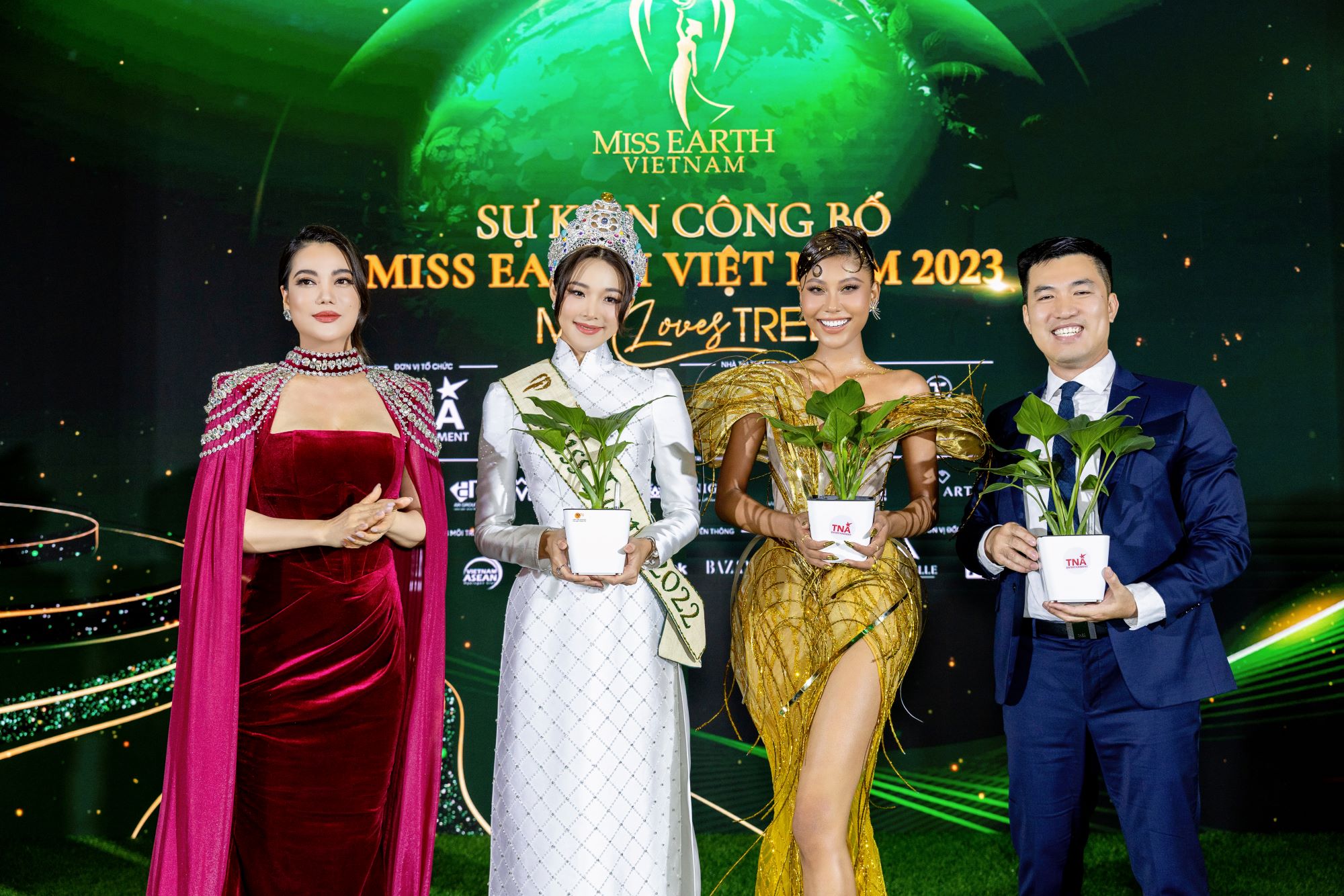 Trước khi lên tiếng về thông tin vỡ nợ, Trương Ngọc Ánh có khối tài sản khủng cỡ nào? - Hình 4