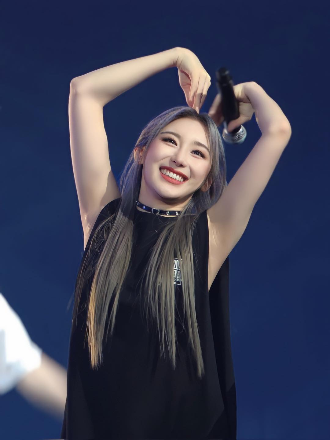 Lee Chaeyeon: chị gái Chaeryeong ITZY, cỗ máy nhảy của IZ*ONE, sự nghiệp lận đận - Hình 12
