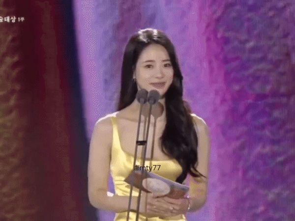 Lee Do Hyun - Lim Ji Yeon phát đường tại Baeksang: Tài tử công khai cảm ơn bạn gái, cười ngại khi thấy người thương - Hình 7