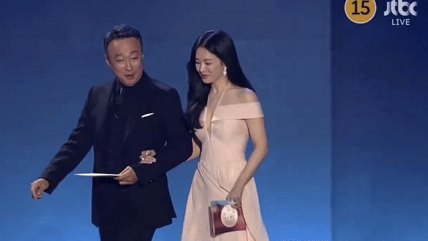 Vựa drama Baeksang 2024: Song Hye Kyo sượng trân tái ngộ cả chồng và tình cũ, cẩu lương đôi The Glory lu mờ Suzy - Bo Gum thị phi - Hình 8