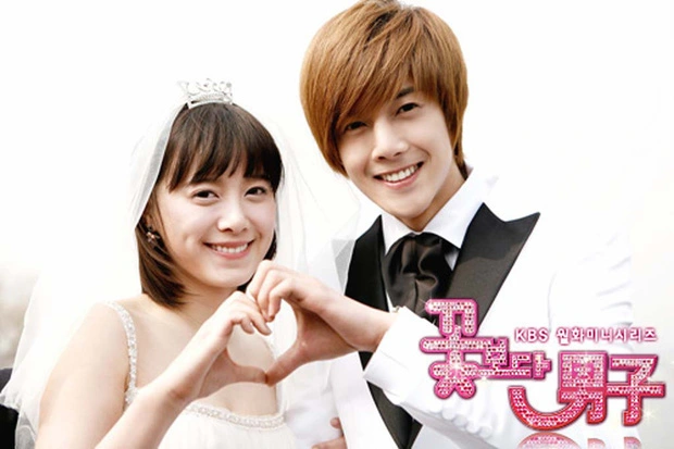 Kim Hyun Joong lủi thủi về quê làm nông sau scandal tác động người yêu - Hình 3