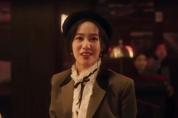 Sơn Tùng bất ngờ công khai đính hôn với bạn gái người Thái? - Hình 10