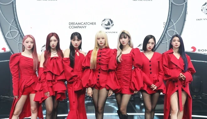 Dreamcatcher: Nhóm nhạc nữ quái dị nhất Kpop, phong cách rùng rợn không giống ai - Hình 9