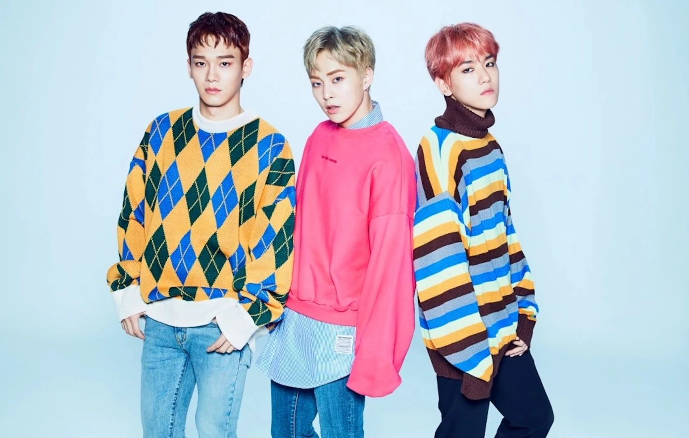 EXO mở họp báo phanh phui toàn bộ sự ghê tởm của SM, fan xanh mặt hoang mang - Hình 2