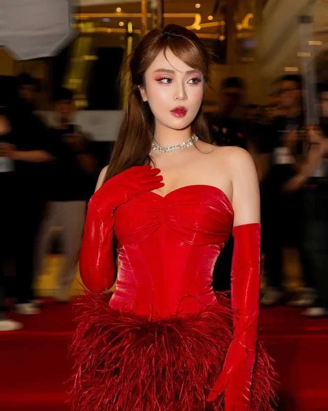 Misthy hành động lạ, nghi do chơi thân Xuân Ca, CĐM đòi trả lại Misthy ngày xưa - Hình 2