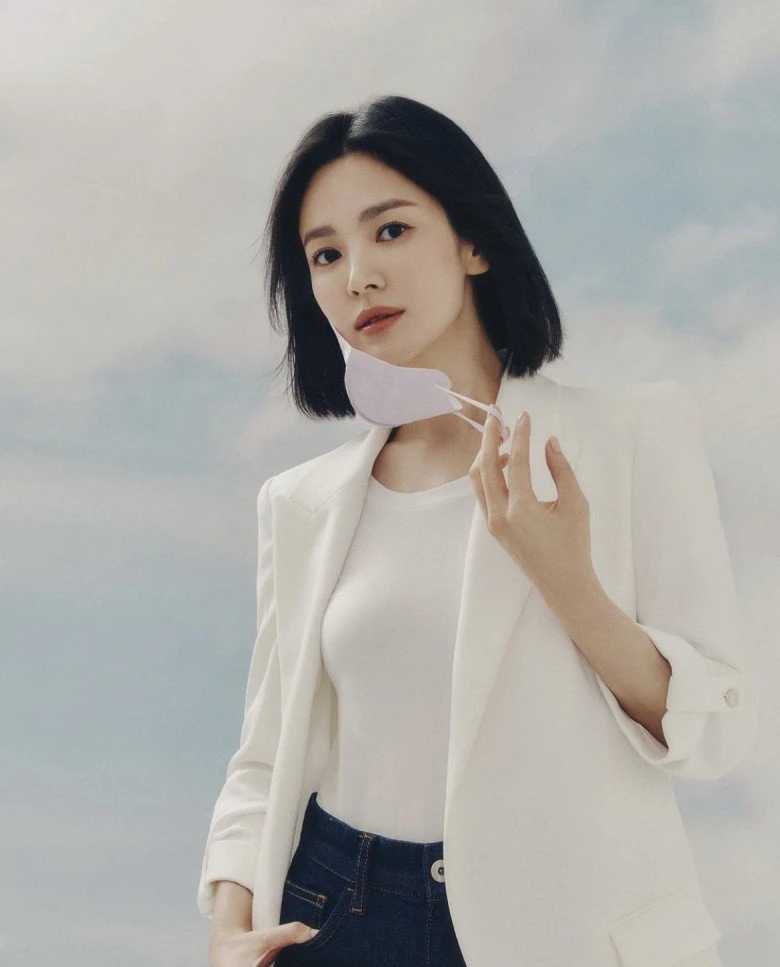 Song Hye Kyo khoe nhan sắc tuổi U50, được ủng hộ thay thế vai diễn Lưu Diệc Phi - Hình 9
