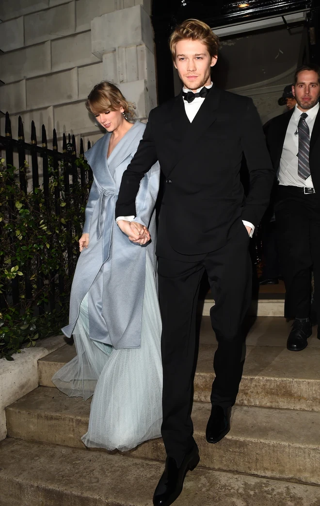 Bạn trai Taylor Swift tâm sự chuyện tình cảm, nhắc đến chuyện chia tay nữ ca sĩ - Hình 2