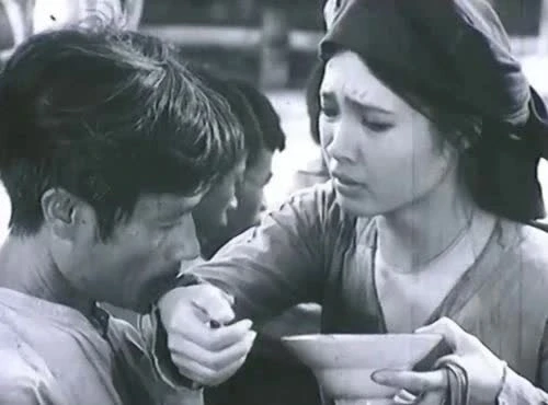 Meritorious Artist Anh Thai: Played the role of Mr. Dau in the movie Chi Dau, passed away due to an accident - Photo 3