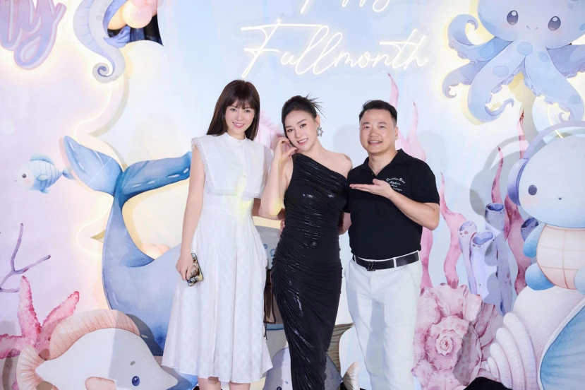 Phương Oanh - Shark Bình công khai rõ mặt 2 cặp song sinh, mẹ bỉm khoe dáng thon - Hình 3