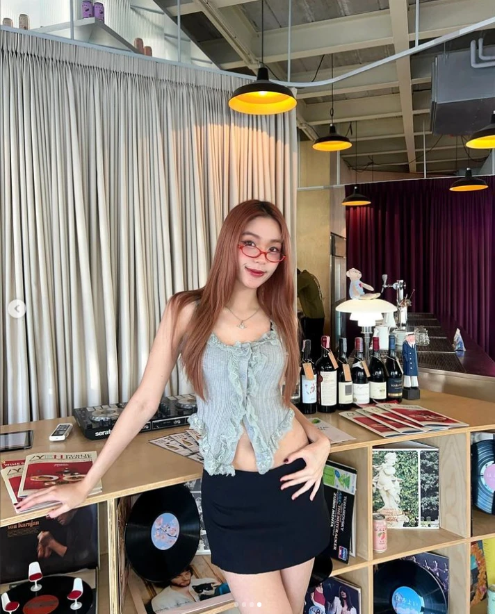 BamBam-Barry: Nhóm nhạc nữ sắp debut tại Thái, làm khuynh đảo giới T-Pop - Hình 11