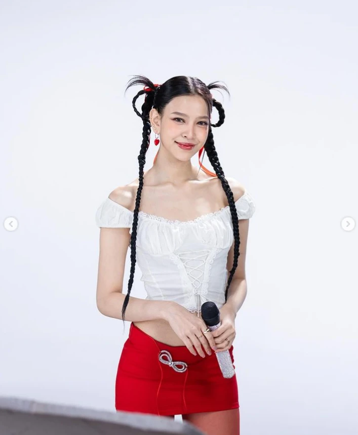 BamBam-Barry: Nhóm nhạc nữ sắp debut tại Thái, làm khuynh đảo giới T-Pop - Hình 4