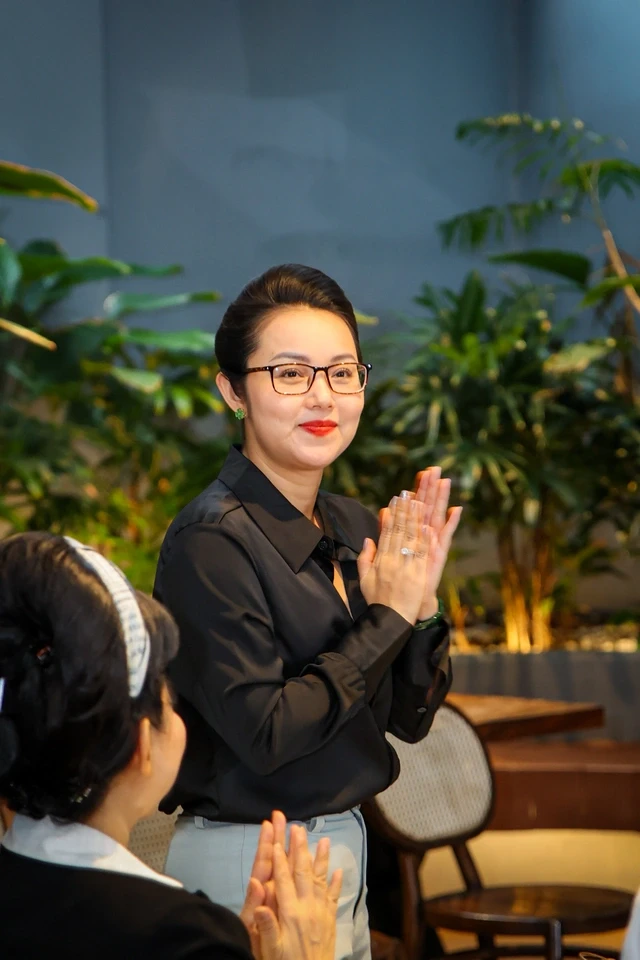 Amy Lê Anh: Cháu gái danh ca Giao Linh giải nghệ, vừa được bổ nhiệm chức vụ lớn - Hình 7