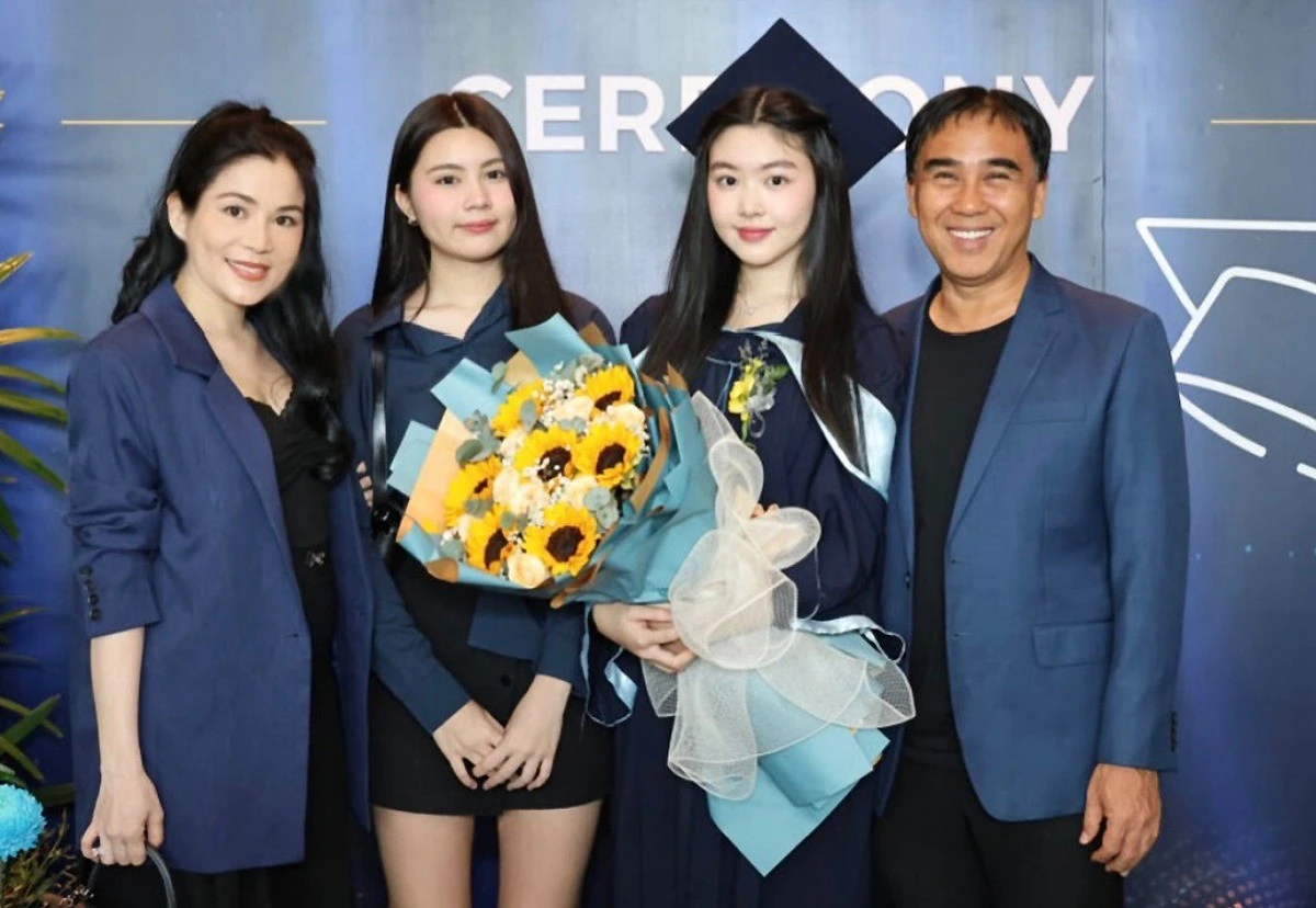 Con gái Quyền Linh đẹp phát sáng ở lễ tốt nghiệp, được bố khuyên can thi hoa hậu - Hình 2