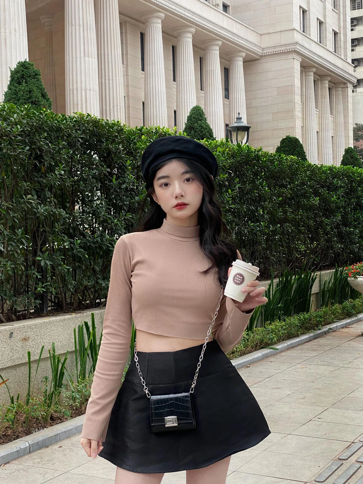 Tiên nữ mukbang Quỳnh Trương hóa tiên nữ mùa hè, style bánh bèo gây mê hoặc - Hình 1