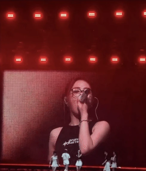 Ahyeon (Baby Monster) cố bắt chước đàn chị Jennie, lên highnote như đấm vào tai - Hình 5