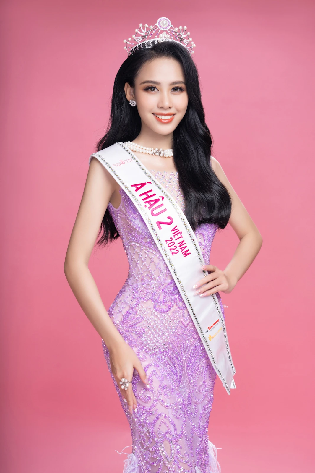 Lê Nguyễn Ngọc Hằng: Á hậu ăn chay trường, học vấn cực khủng, lấn sân ca hát - Hình 3