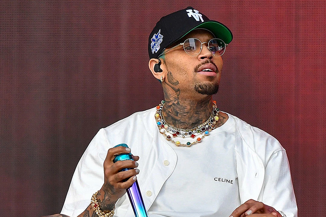 Chris Brown từng được ưu ái gọi là Hoàng tử R&B nhưng vướng 7749 phốt - Hình 3