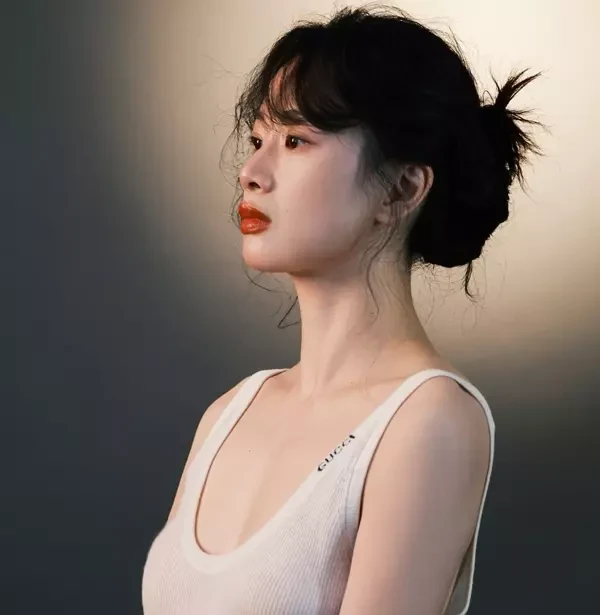 Lý Mộng: Bị tố chảnh chọe, mất vai vì 1 quả táo, cả gan hạ bệ Lưu Diệc Phi - Hình 4