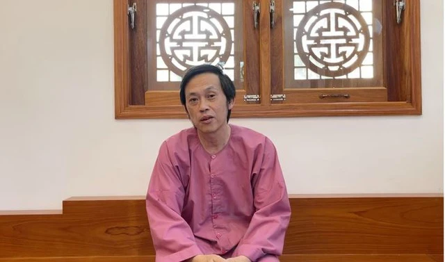 Hoài Linh khác lạ sau 3 năm bị ung thư, sức khỏe thế nào sau tin đồn qua đời? - Hình 1