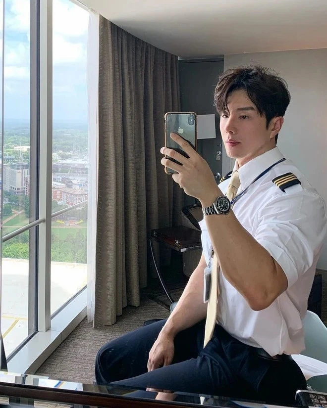 Người được khen là phi công điển trai nhất Hàn Quốc - Hình 3