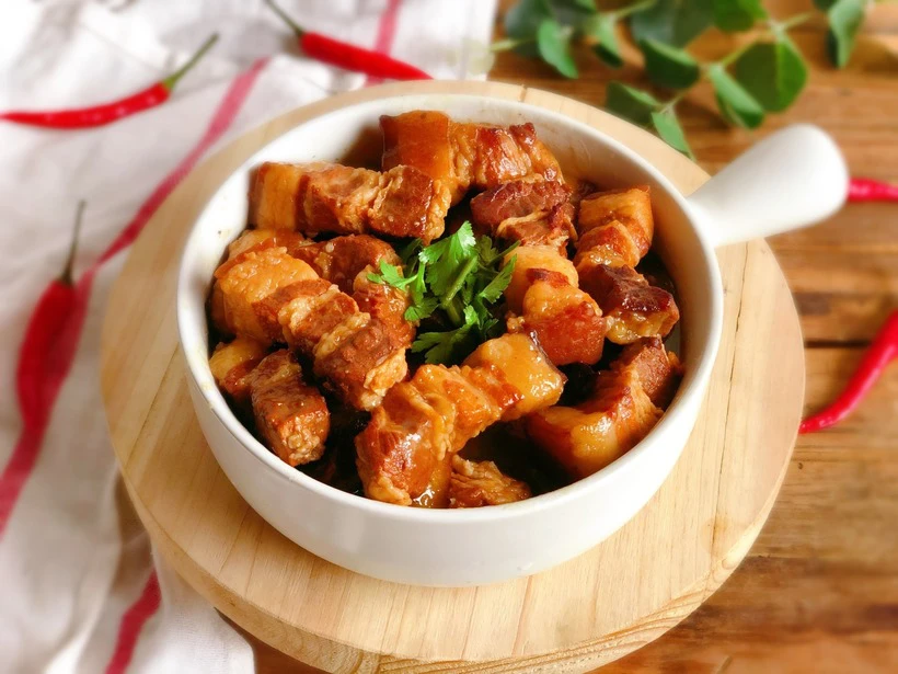 Với 200.000 đồng mua gì cho bữa cơm 4 người ăn vừa dinh dưỡng vừa ngon miệng? - Hình 1