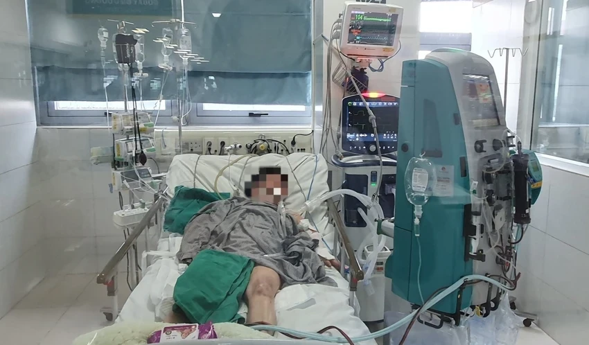 Vụ cháy ở Trung Kính: 2 bệnh nhân được xuất viện, cụ bà vẫn đang nguy kịch - Hình 3