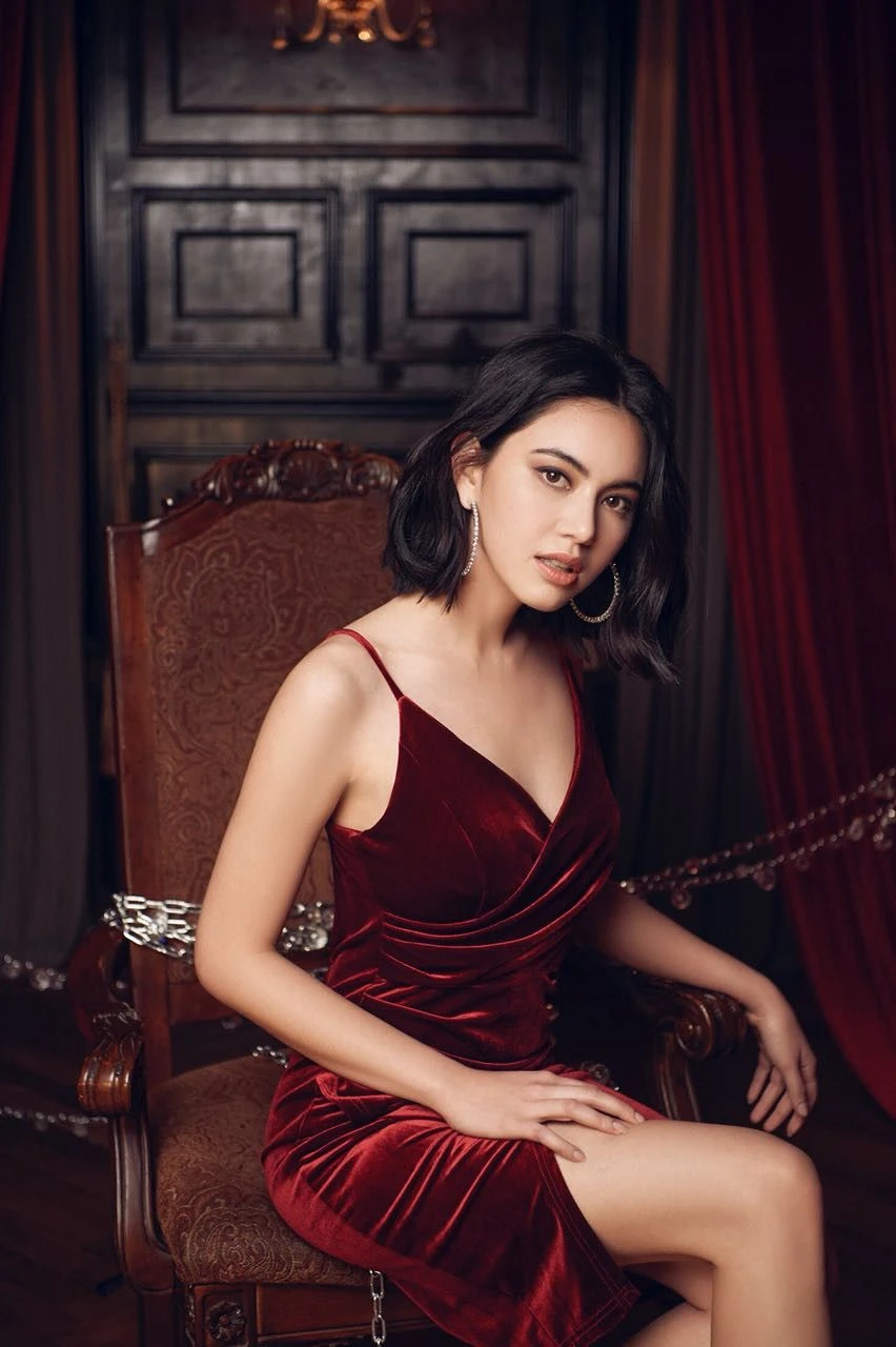 Mai Davika mê mẩn nhạc Việt, gây sốt khi đu trend ca khúc bolero 10 năm trước - Hình 5