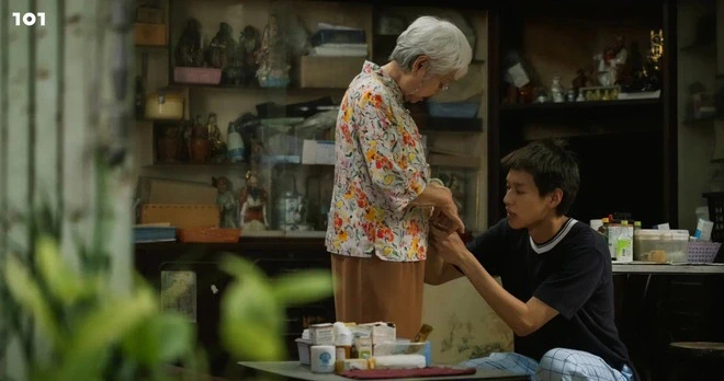 Gia tài của ngoại: Tình cảm, không đao to búa lớn nhưng trúng tâm lý - Hình 2
