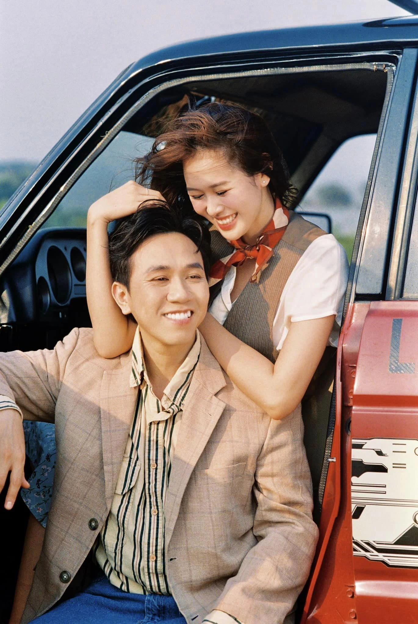 Anh Đức gửi thiệp, hé lộ về đám cưới, nhận xét gây chú ý về vợ tương lai - Hình 2