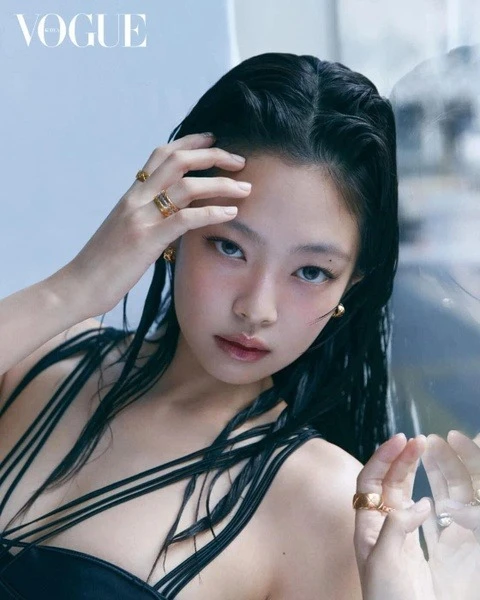 Jennie bị đổi tên, quốc tịch thành Việt Nam, fan phẫn nộ vì hành động xúc phạm - Hình 1