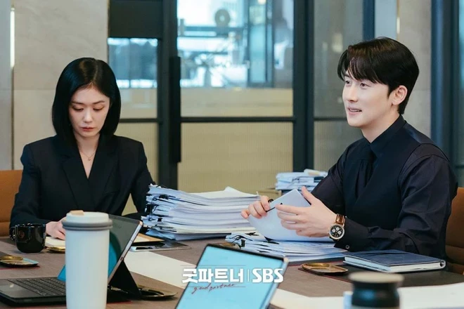 Good Partner: lượt xem vụt cao bất ngờ, nữ chính xuất sắc với nét diễn độc nhất - Hình 3