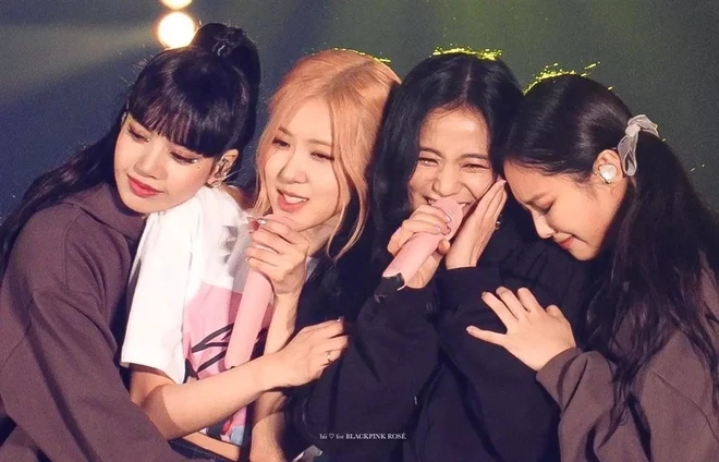 Jennie vướng scandal lớn, 3 mẫu BLACKPINK ngoảnh mặt làm ngơ, không đếm xỉa - Hình 6