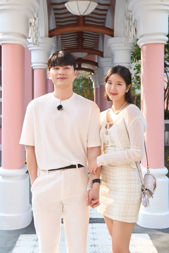 Mỹ nhân Hàn 2k1 Đảo thiên đường bật khóc vì bị trap boy bỏ rơi - Hình 3