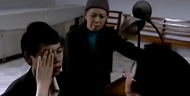 Cụ bà U80 cưới thanh niên 24, khi mất nói 1 câu xót xa, chồng trẻ hiện ra sao? - Hình 6