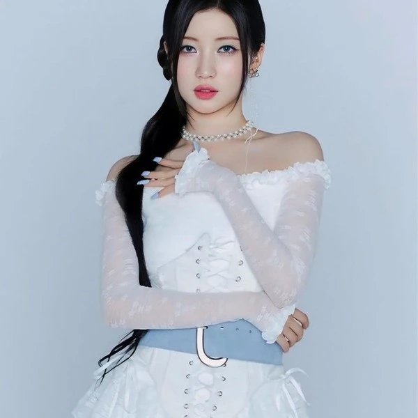 Baby Monster lăng xê đồ Việt Nam trong MV mới, Asa đè bẹp Ahyeon - Hình 5